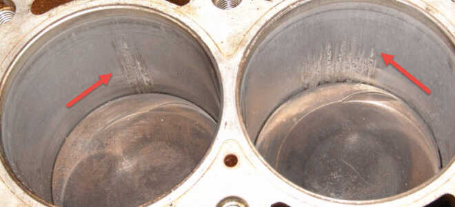 Что делать и как убрать задиры в цилиндрах (на поршне) двигателя